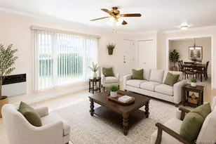 43 Plainedge Dr, Bethpage, NY 11714 - Photo 9