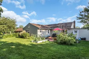 6 Emerald Dr, Glen Cove, NY 11542 - Photo 25