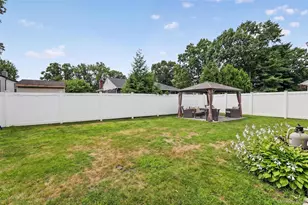50 Lantern St, Huntington, NY 11743 - Photo 5