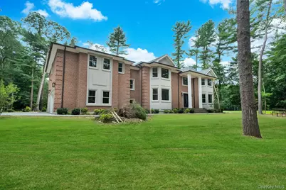 730 Remsens Lane, Muttontown, NY 11771 - Photo 3