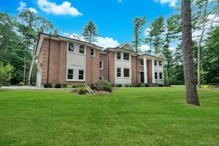 730 Remsens Ln, Muttontown, NY 11771 - Photo 3