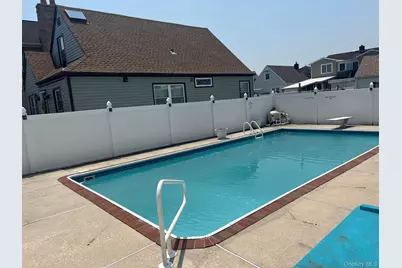 157-06 88th Street, Howard Beach, NY 11414 - Photo 3