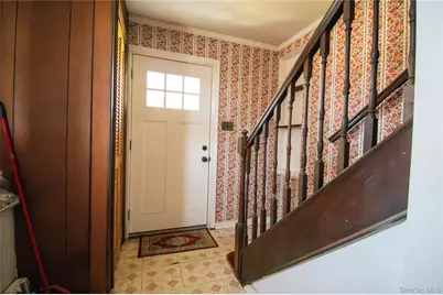 2415 Gale Avenue, Baldwin, NY 11510 - Photo 5