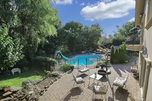 650 Bryant Ave, Roslyn, NY 11576 - Photo 19