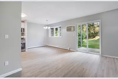15 Fern Court #D, Fishkill, NY 12524 - Photo 5