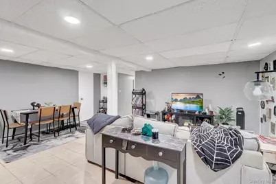 47 Whittier Avenue, North Babylon, NY 11703 - Photo 17