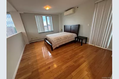 38-30 Parsons Boulevard #PHC, Flushing, NY 11354 - Photo 13