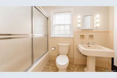 2305 Coventry Road, Baldwin, NY 11510 - Photo 23