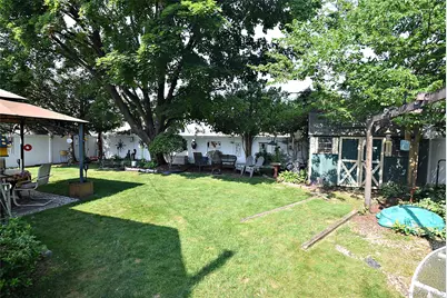 48 Barnyard Lane, Levittown, NY 11756 - Photo 15