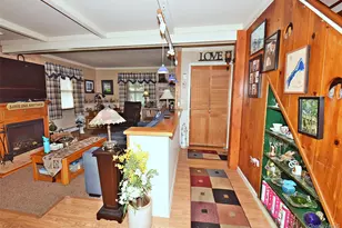 48 Barnyard Ln, Levittown, NY 11756 - Photo 5