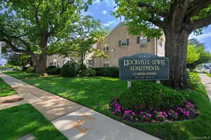 3 N Lewis Pl, Rockville Centre, NY 11570 - Photo 11