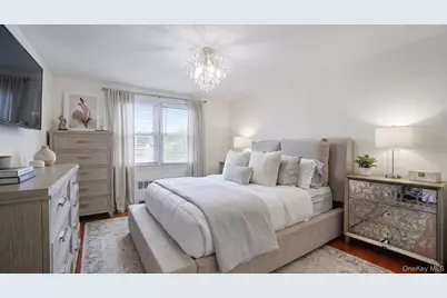 18 Edgewood Avenue, Yonkers, NY 10704 - Photo 15