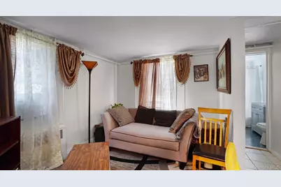18 Edgewood Avenue, Yonkers, NY 10704 - Photo 23