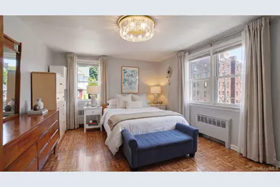 18 Edgewood Avenue, Yonkers, NY 10704 - Photo 17