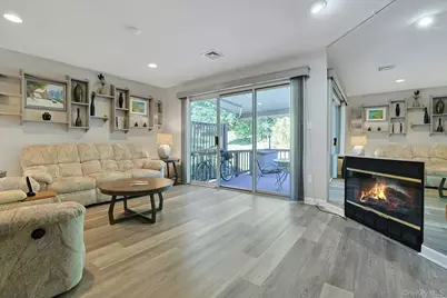 3902 Hickory Court, Peekskill, NY 10566 - Photo 11