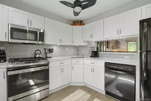 3902 Hickory Ct, Peekskill, NY 10566 - Photo 3
