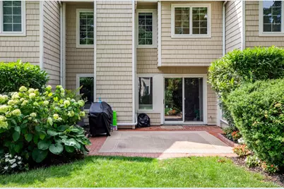 9 Pleasant Lane, Bay Shore, NY 11706 - Photo 17