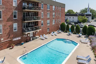 60 Hempstead Avenue #2C, Lynbrook, NY 11563 - Photo 15