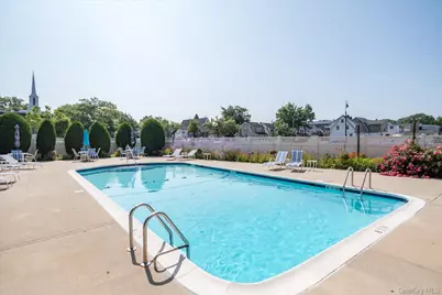 60 Hempstead Avenue #2C, Lynbrook, NY 11563 - Photo 17