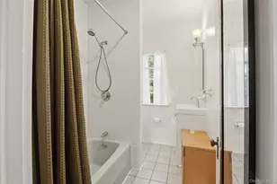 220-222 Carol Ave, Pelham, NY 10803 - Photo 35