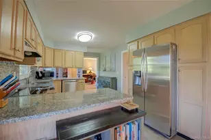 54 Clearview Cir, Hopewell Junction, NY 12533 - Photo 7