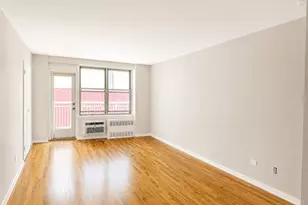 410 E Broadway, Long Beach, NY 11561 - Photo 5