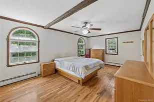 49 Old Town Ln, Huntington, NY 11743 - Photo 35