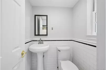 49 Old Town Lane, Huntington, NY 11743 - Photo 23