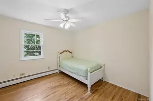 49 Old Town Ln, Huntington, NY 11743 - Photo 39