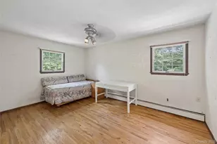 49 Old Town Ln, Huntington, NY 11743 - Photo 41