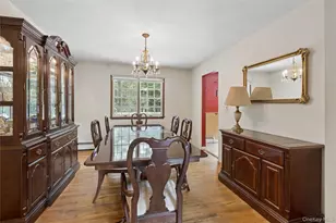 49 Old Town Ln, Huntington, NY 11743 - Photo 27
