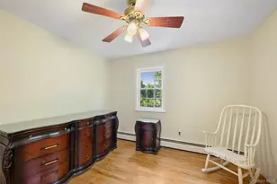 49 Old Town Ln, Huntington, NY 11743 - Photo 43