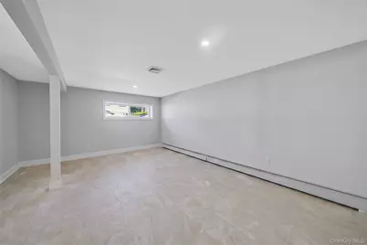 188 Frederick Avenue, Roosevelt, NY 11575 - Photo 25