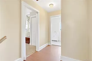 100 Elm St, Islip, NY 11751 - Photo 21