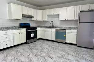 2740 South Rd, Poughkeepsie, NY 12601 - Photo 3