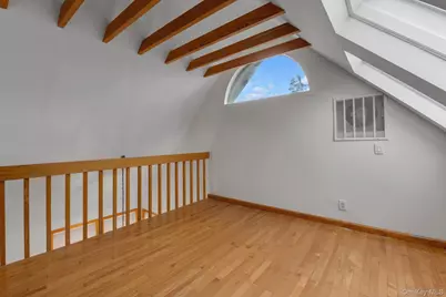 217-63 Corbett Road, Bayside, NY 11361 - Photo 19