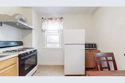104-61 219th Street #2nd Fl, Queens Village, NY 11429 - Photo 3
