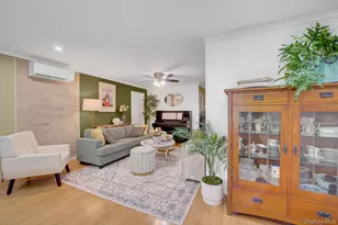 6 Hilton Ct, Huntington, NY 11743 - Photo 5