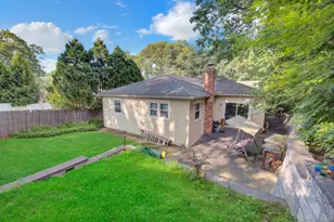 6 Hilton Ct, Huntington, NY 11743 - Photo 23