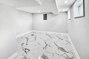 162 State St, Westbury, NY 11590 - Photo 37