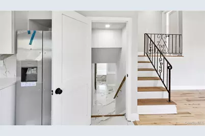 162 State Street, Westbury, NY 11590 - Photo 25