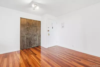 118-17 Union Turnpike #12G, Forest Hills, NY 11375 - Photo 3