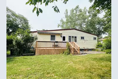 36 Orange Street, Central Islip, NY 11722 - Photo 9