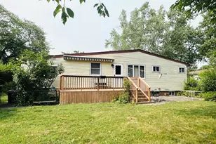 36 Orange St, Central Islip, NY 11722 - Photo 9