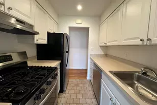 86 Shore Rd, Port Washington, NY 11050 - Photo 5
