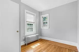 87-47 216th St, Queens Village, NY 11427 - Photo 5