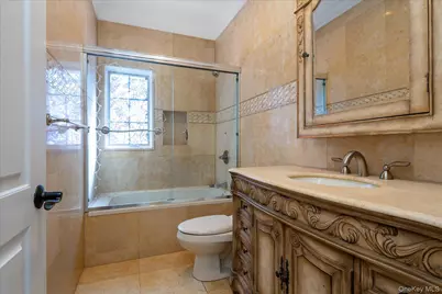 81-03 192 Street, Jamaica, NY 11432 - Photo 23