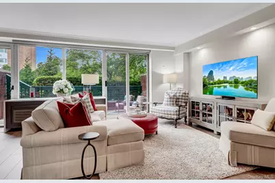 111 Cherry Valley Avenue #M18, Garden City, NY 11530 - Photo 11
