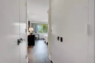 111 Cherry Valley Ave, Garden City, NY 11530 - Photo 23