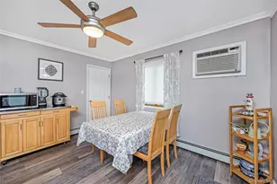 281 Thrift St, Ronkonkoma, NY 11779 - Photo 13